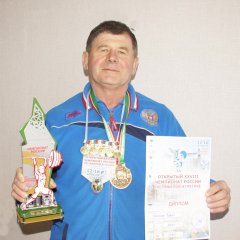 Павел Леонидович